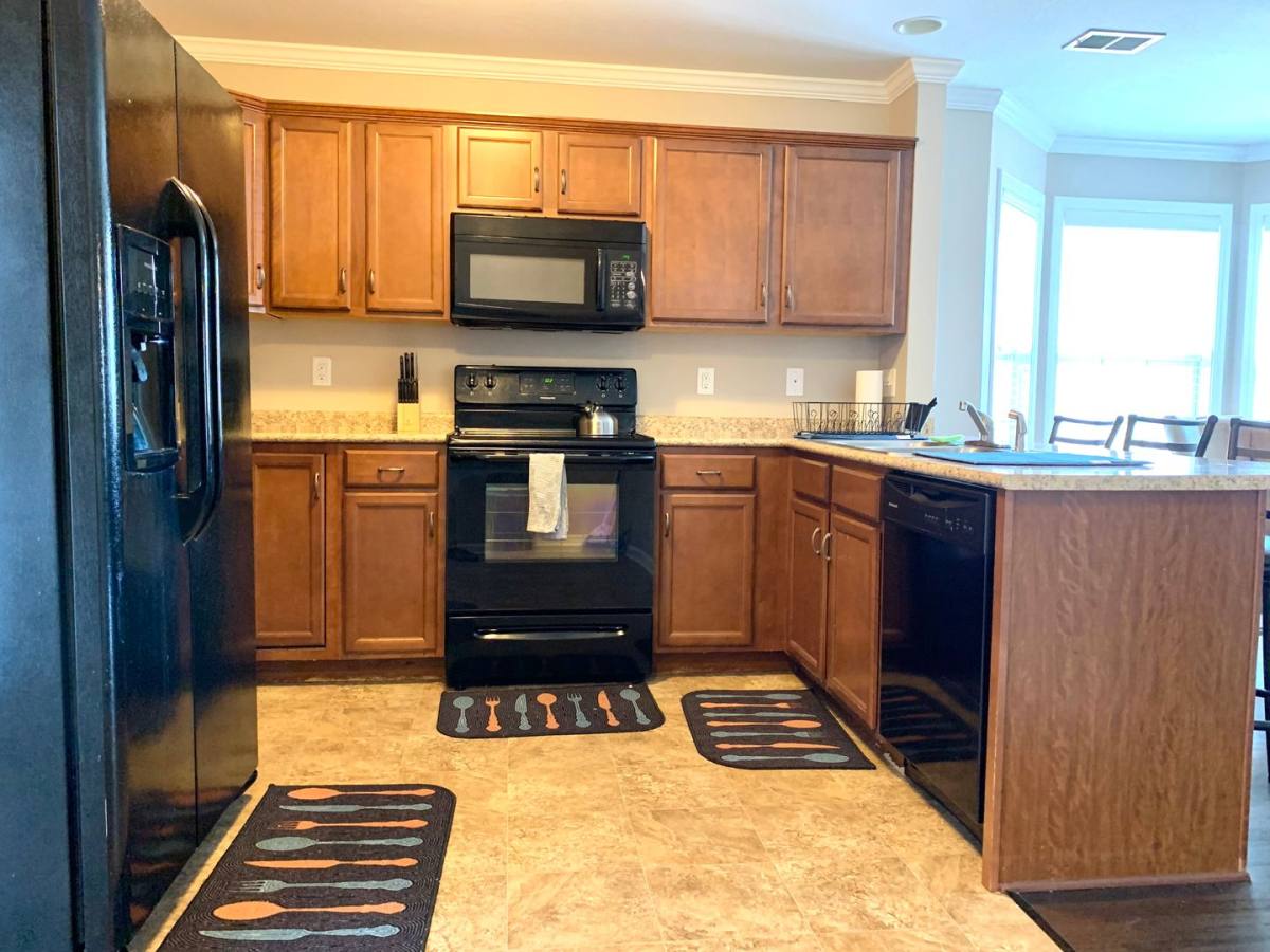 House for rent at 337 Sam Houston Circle, Clarksville, TN 37040