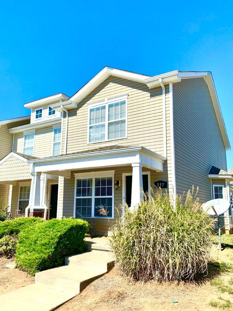 House for rent at 337 Sam Houston Circle, Clarksville, TN 37040