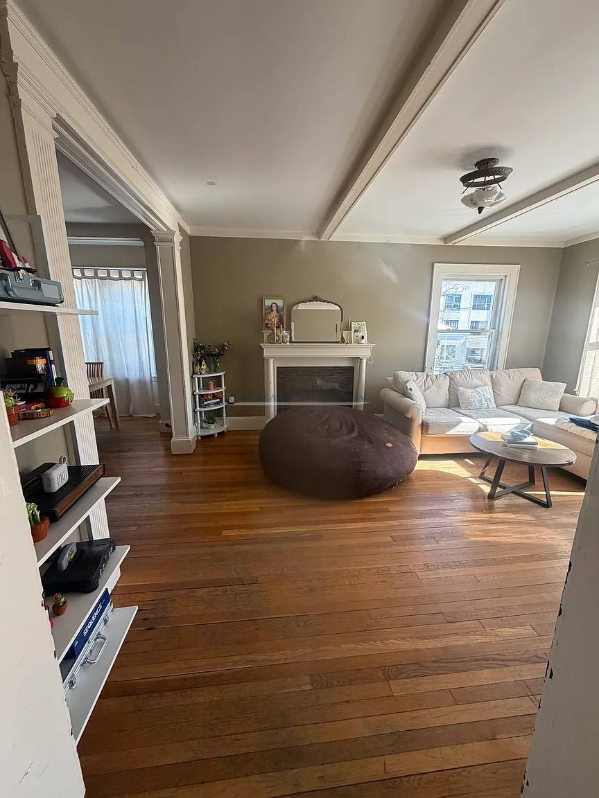 Apartment for rent at 7 Blvd Terrace, Brighton, MA 02135