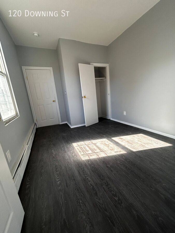 Apartment for rent at 120 Downing St, Yonkers, NY 10705