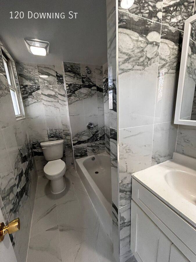 Apartment for rent at 120 Downing St, Yonkers, NY 10705