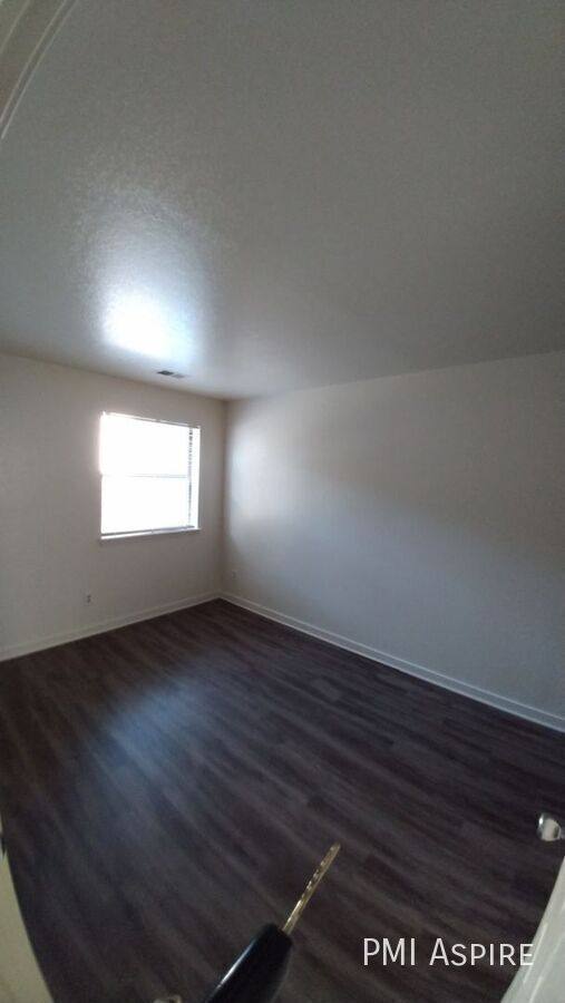 Apartment for rent at 225 E 8th Ave #D8, Longmont, CO 80501