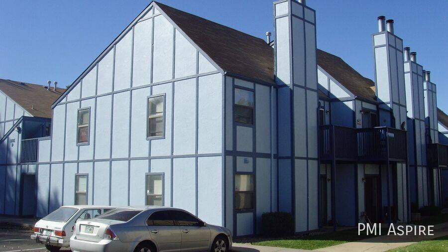 Apartment for rent at 225 E 8th Ave #D8, Longmont, CO 80501