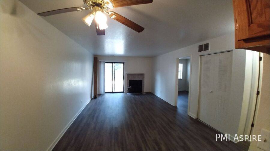 Apartment for rent at 225 E 8th Ave #D8, Longmont, CO 80501