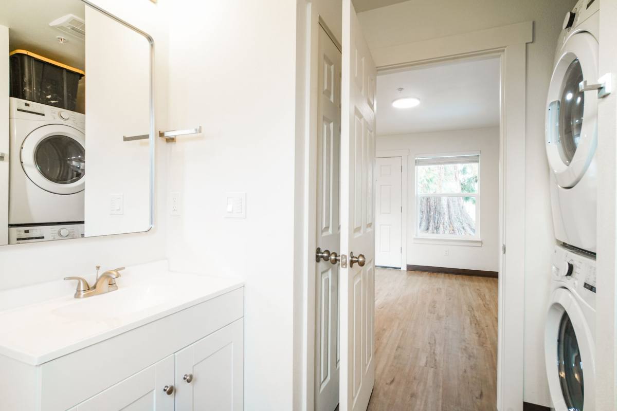 Apartment for rent at 2148 To 2176 Laurel Ave NE, Salem, OR 97301