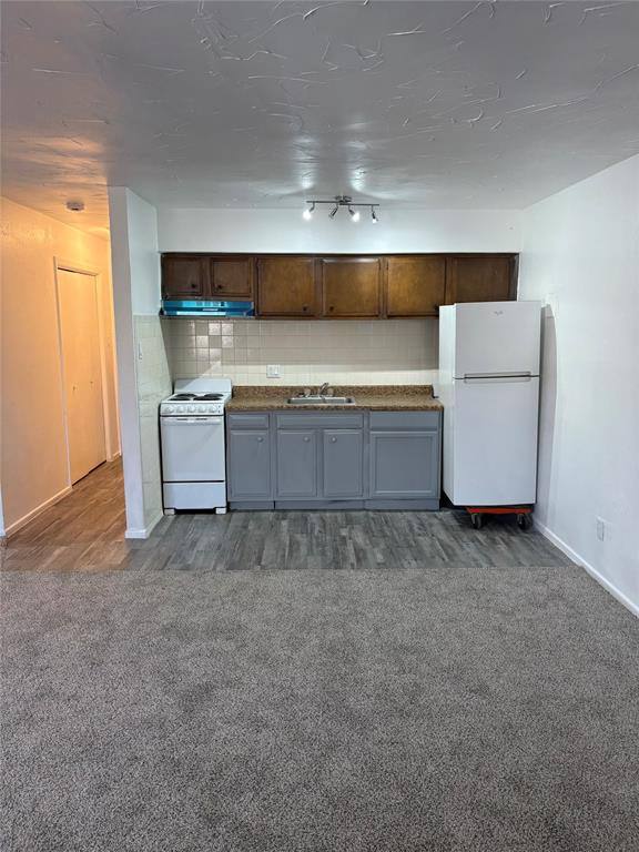 Apartment for rent at 515 Uta Blvd #515, Arlington, TX 76010