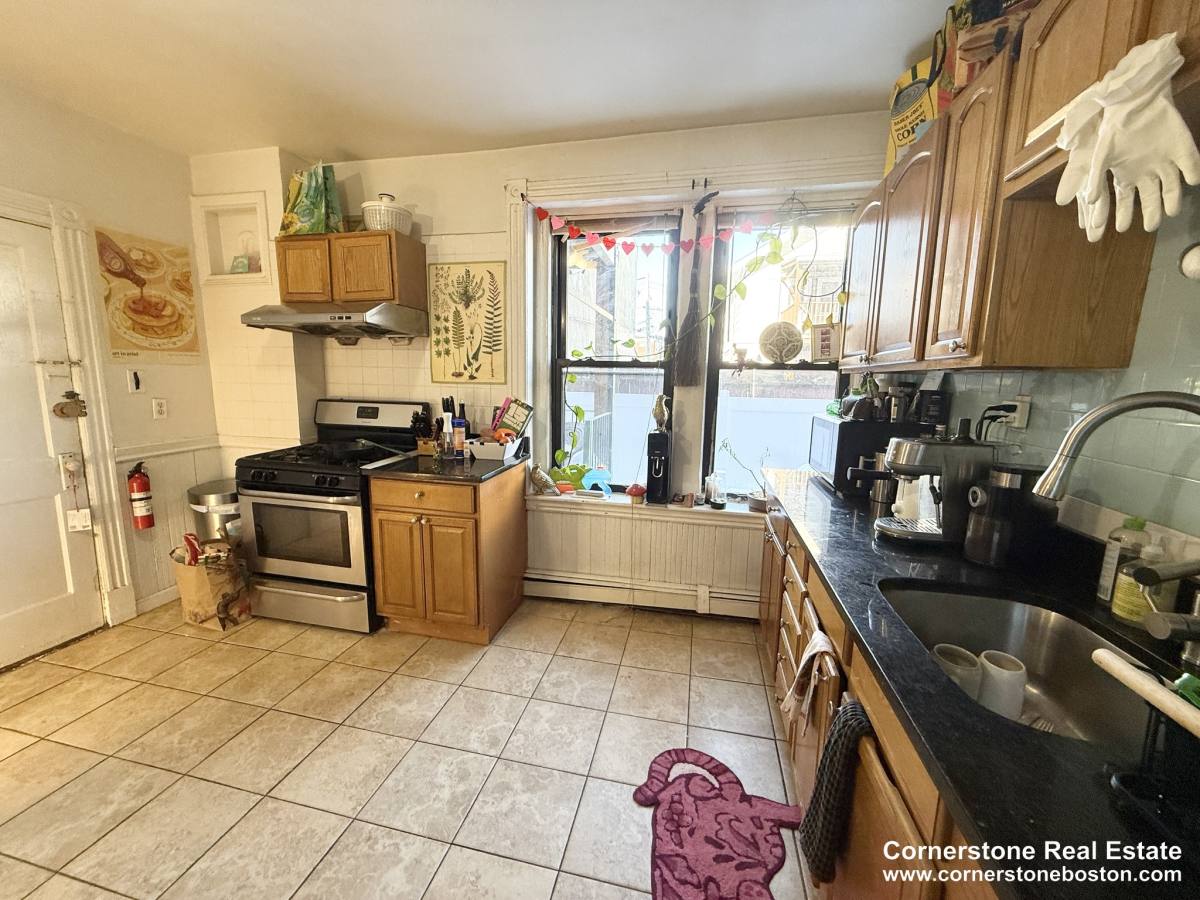 Apartment for rent at 60 Empire St #1F, Allston, MA 02134