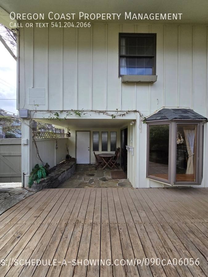House for rent at 4503 SW Beach Ave, Lincoln City, OR 97367