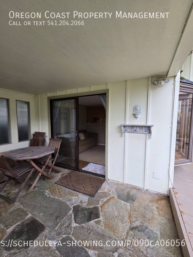 House for rent at 4503 SW Beach Ave, Lincoln City, OR 97367