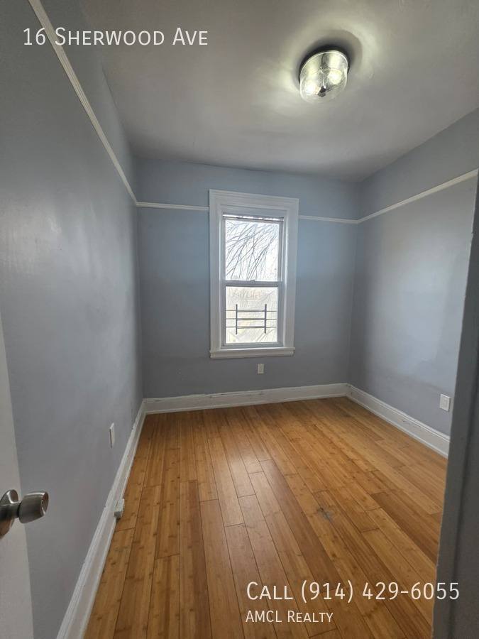 Apartment for rent at 16 Sherwood Ave, Yonkers, NY 10704