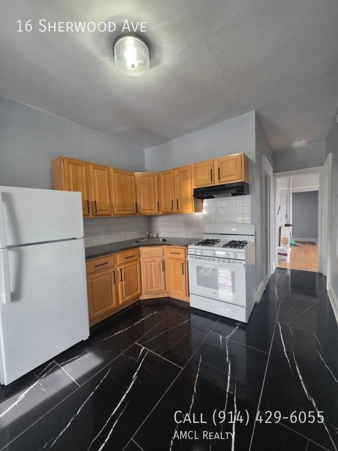 Apartment for rent at 16 Sherwood Ave, Yonkers, NY 10704