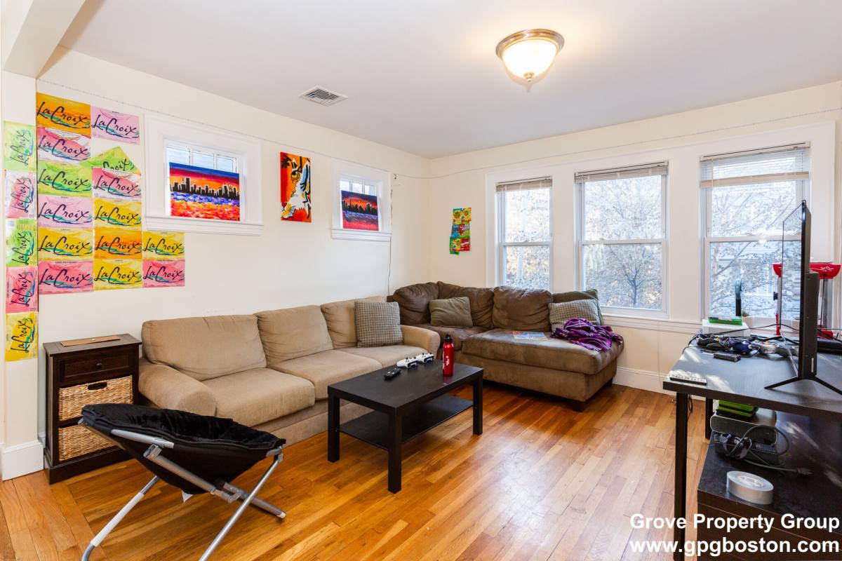 House for rent at 186 Calumet St #186, Roxbury Crossing, MA 02120