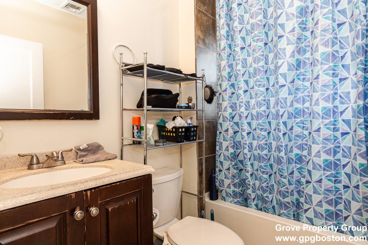 House for rent at 186 Calumet St #186, Roxbury Crossing, MA 02120
