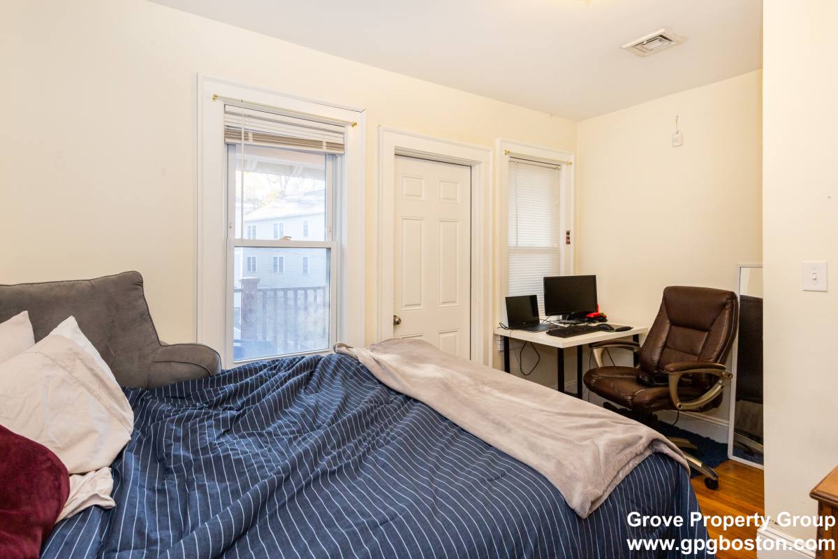 House for rent at 186 Calumet St #186, Roxbury Crossing, MA 02120