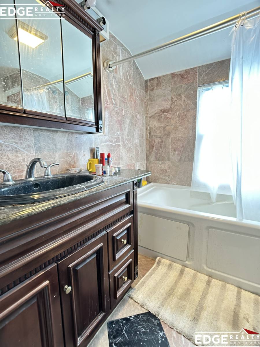 Apartment for rent at 32 Bayard St, Allston, MA 02134