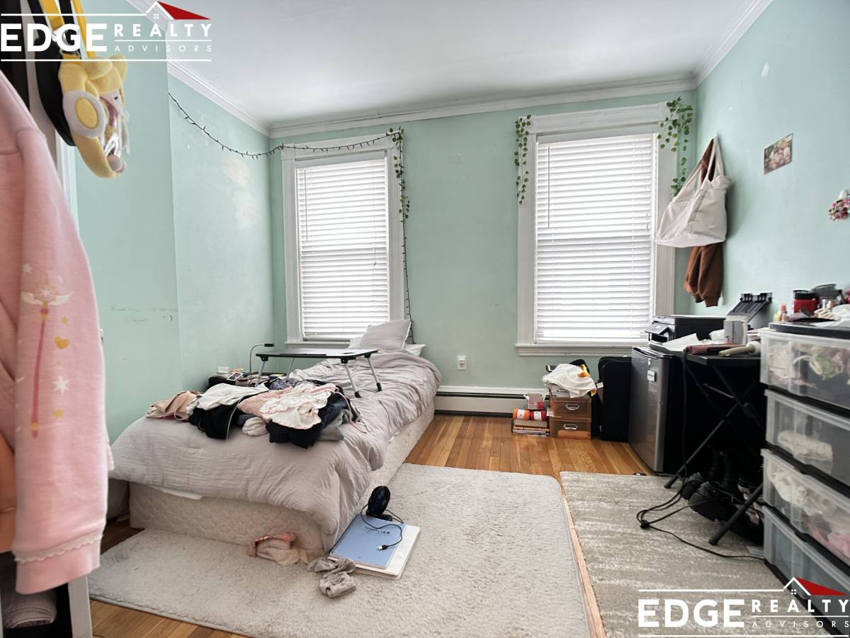 Apartment for rent at 32 Bayard St, Allston, MA 02134