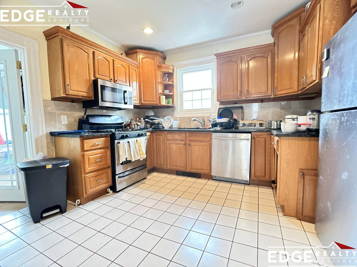 Apartment for rent at 32 Bayard St, Allston, MA 02134
