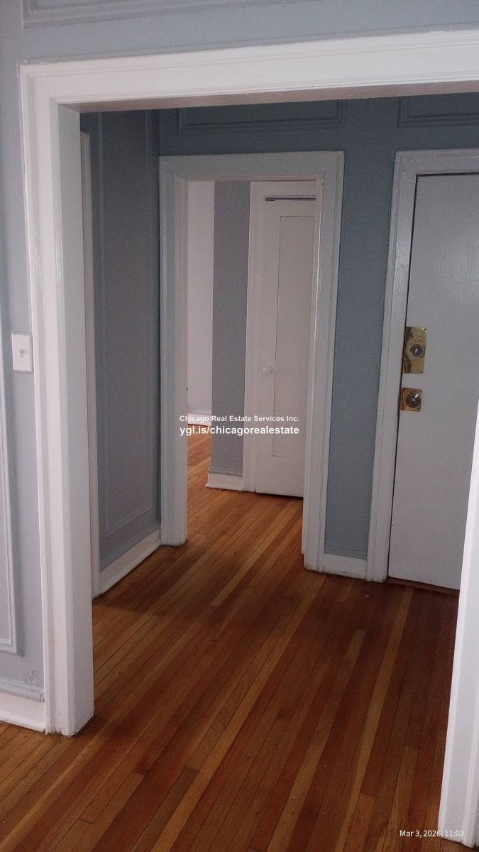 Apartment for rent at 1369 W Estes #1-L, Chicago, IL 60626