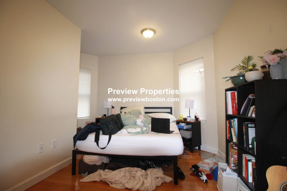 Apartment for rent at 21-23 Weitz St #1P, Allston, MA 02134