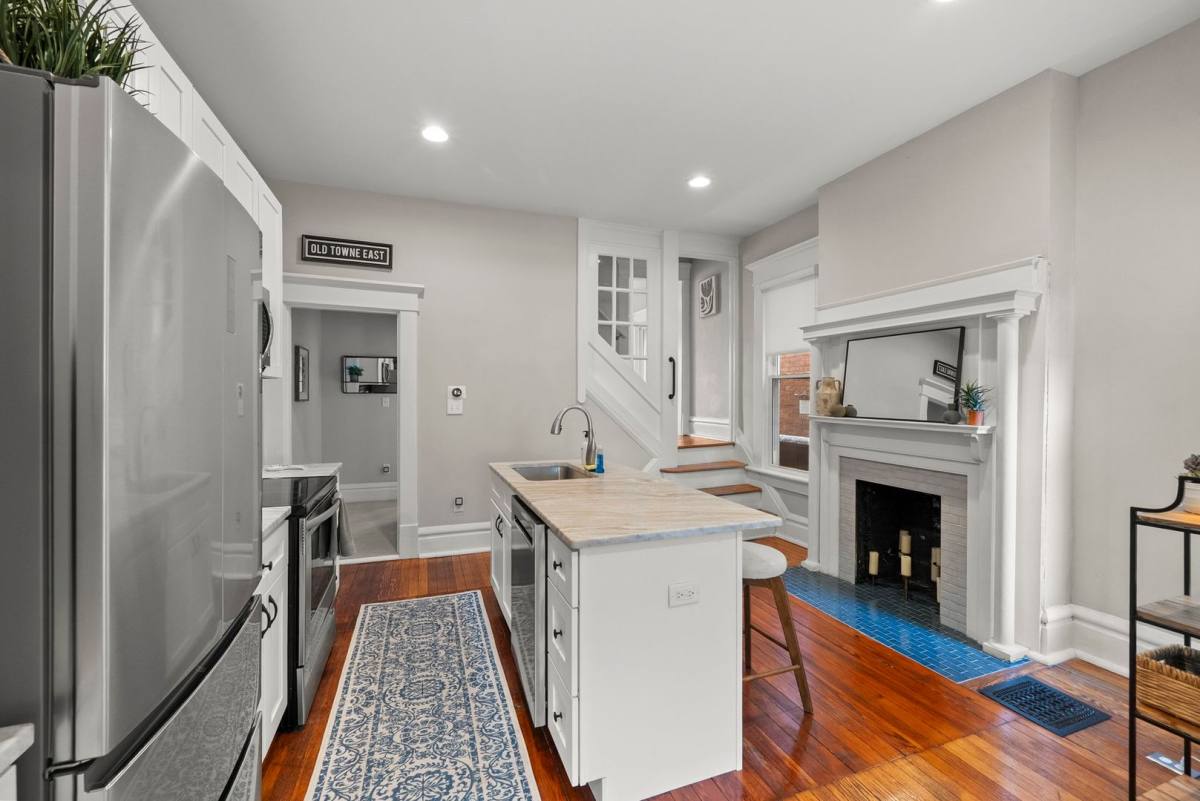 Condo for rent at 173 S 18th St, Columbus, OH 43205
