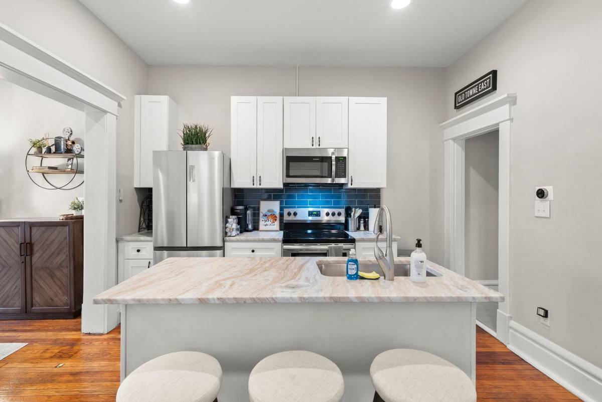 Condo for rent at 173 S 18th St, Columbus, OH 43205