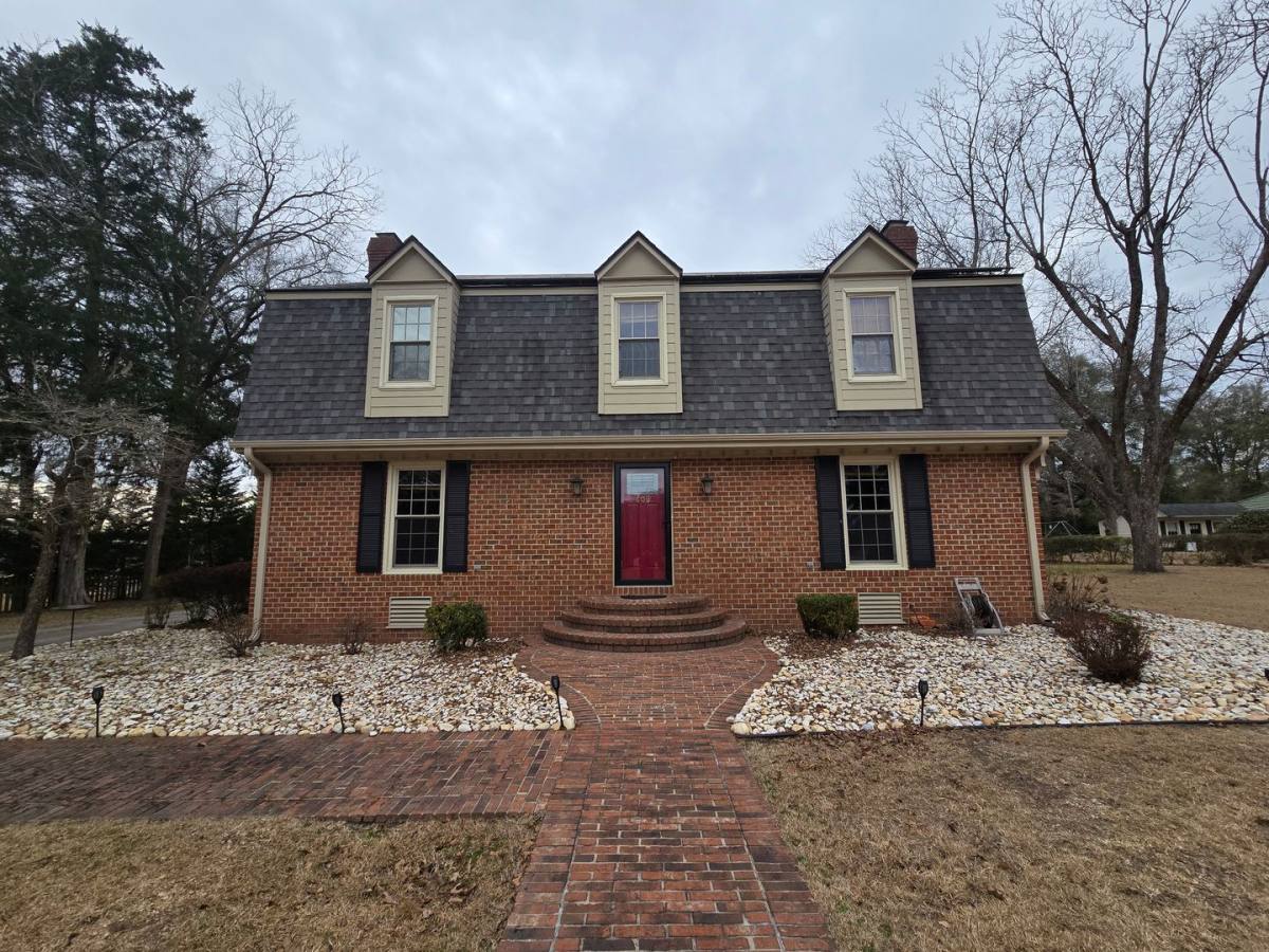 House for rent at 409 N Fulton St, Raeford, NC 28376
