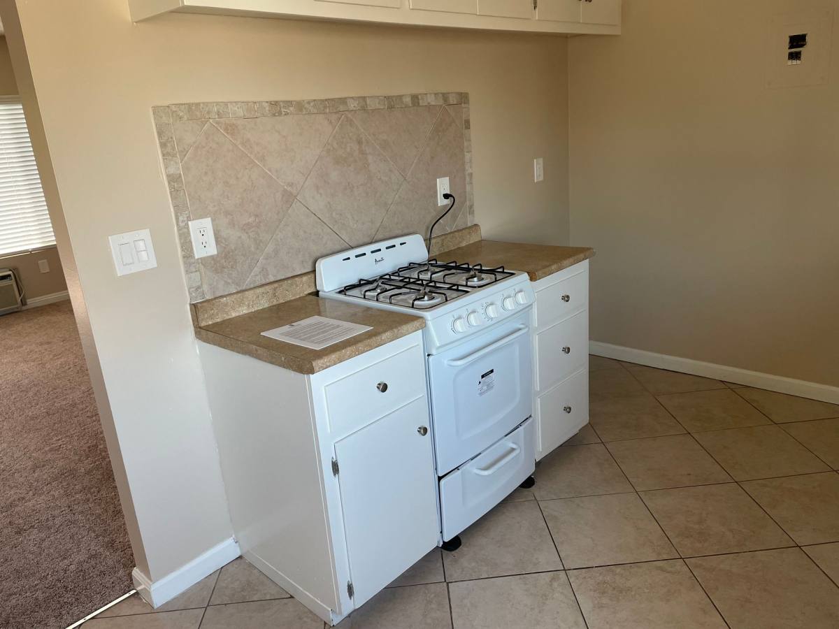Apartment for rent at 1842 - 1848 W Valencia Dr, Fullerton, CA 92833