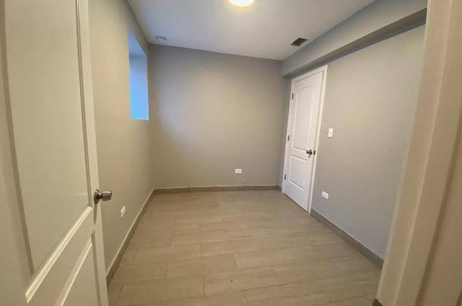 Apartment for rent at 5700 S Wabash #B, Chicago, IL 60637