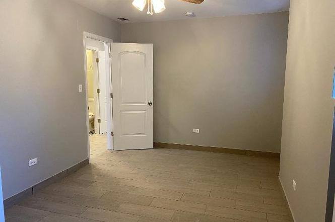 Apartment for rent at 5700 S Wabash #B, Chicago, IL 60637