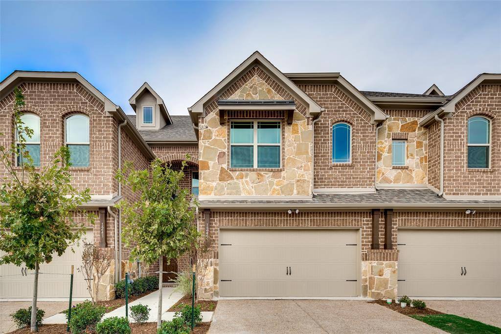 Townhouse for rent at 1245 Wiltshire Dr, Allen, TX 75013