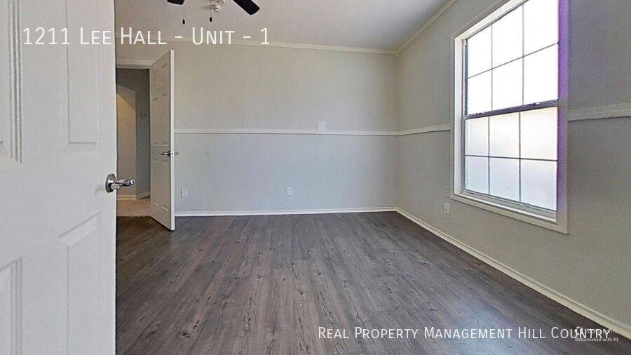 Apartment for rent at 1211 Lee Hall #1, San Antonio, TX 78201