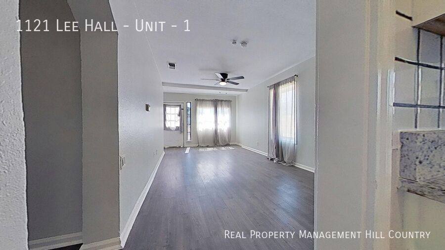 Apartment for rent at 1211 Lee Hall #1, San Antonio, TX 78201