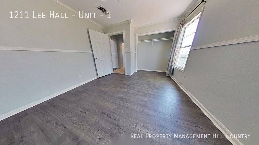 Apartment for rent at 1211 Lee Hall #1, San Antonio, TX 78201