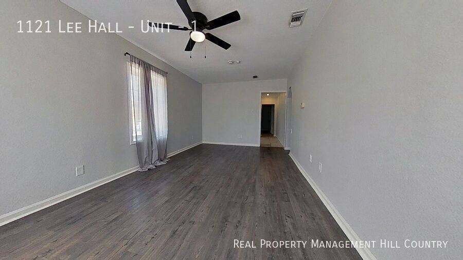 Apartment for rent at 1211 Lee Hall #1, San Antonio, TX 78201