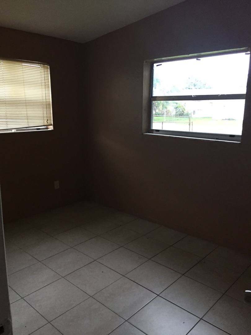 House for rent at 3025 NW 8 Rd, Fort Lauderdale, FL 33311
