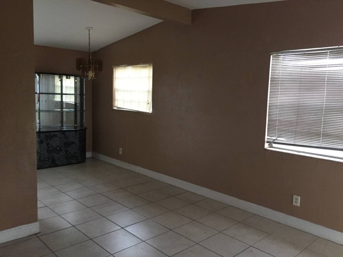 House for rent at 3025 NW 8 Rd, Fort Lauderdale, FL 33311