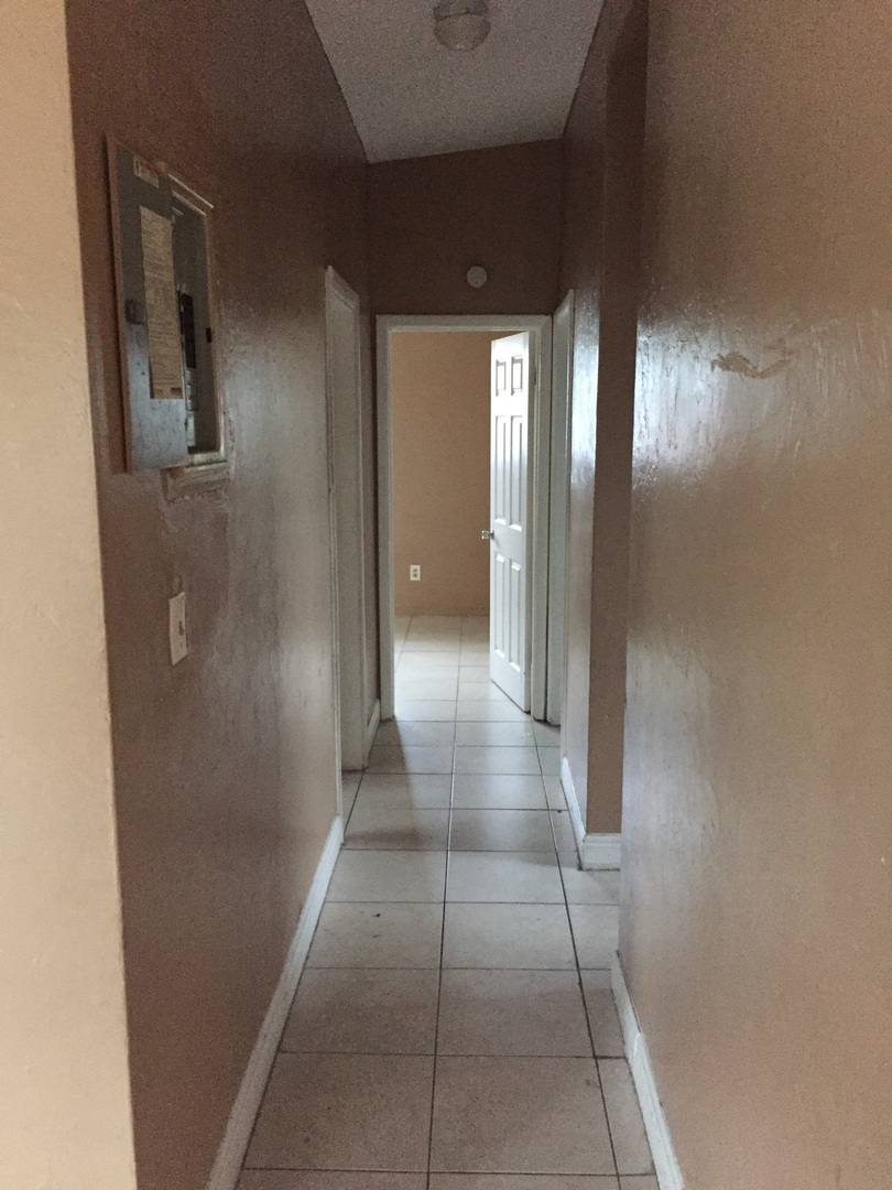 House for rent at 3025 NW 8 Rd, Fort Lauderdale, FL 33311