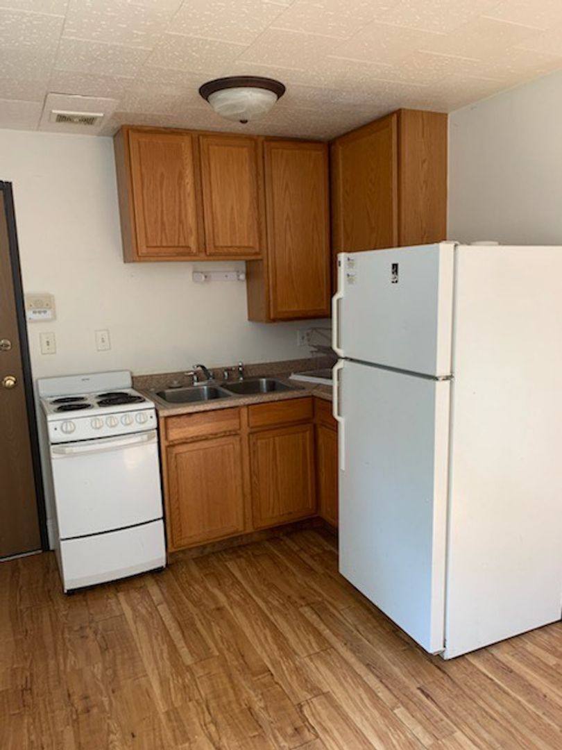 Apartment for rent at 2310 10th St S, Moorhead, MN 56560