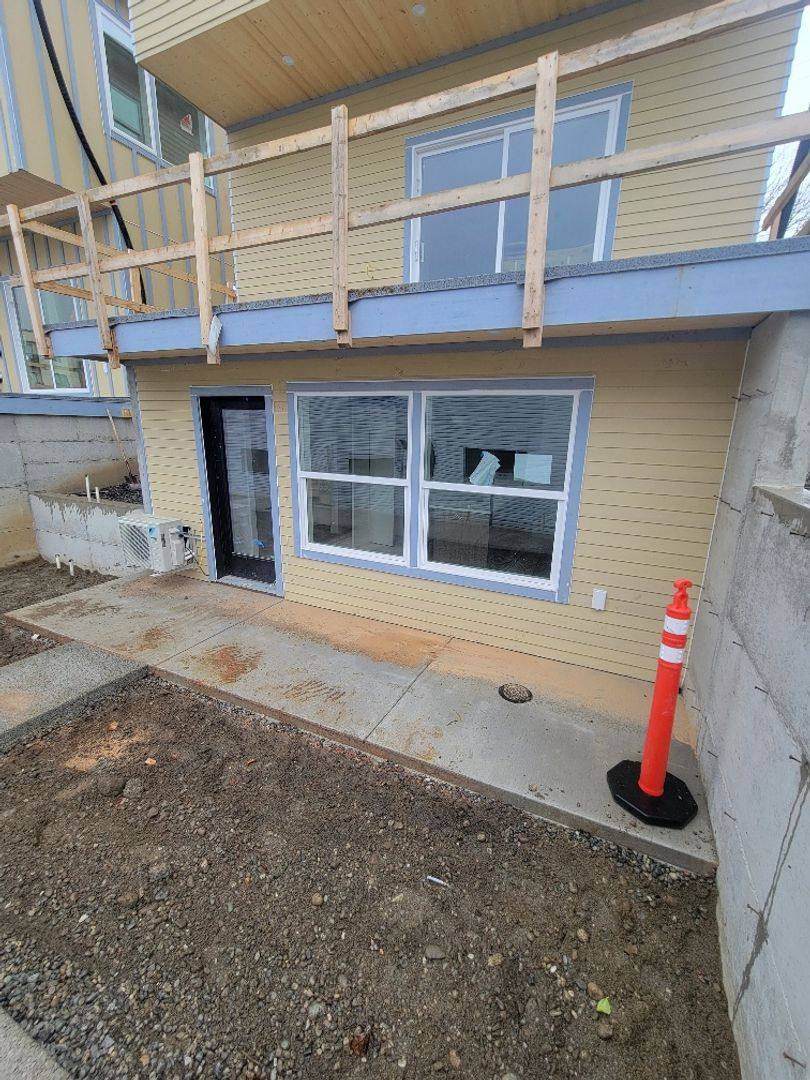 Apartment for rent at 1223-1229 E Laurel St, Bellingham, WA 98229