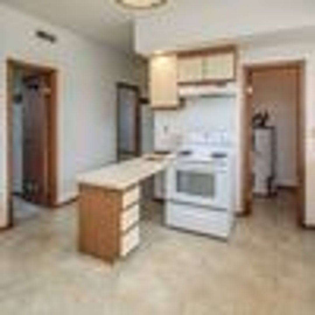 Apartment for rent at 2420 E St, Bellingham, WA 98225