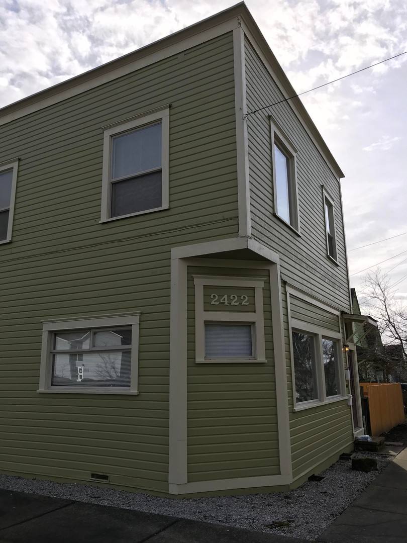 Apartment for rent at 2420 E St, Bellingham, WA 98225