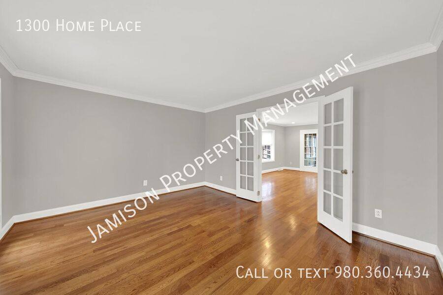 Apartment for rent at 1300 Home Place, Matthews, NC 28105