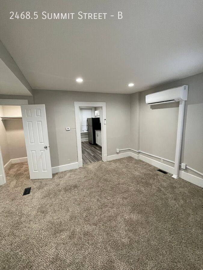Apartment for rent at 24685 Summit St #B, Columbus, OH 43202