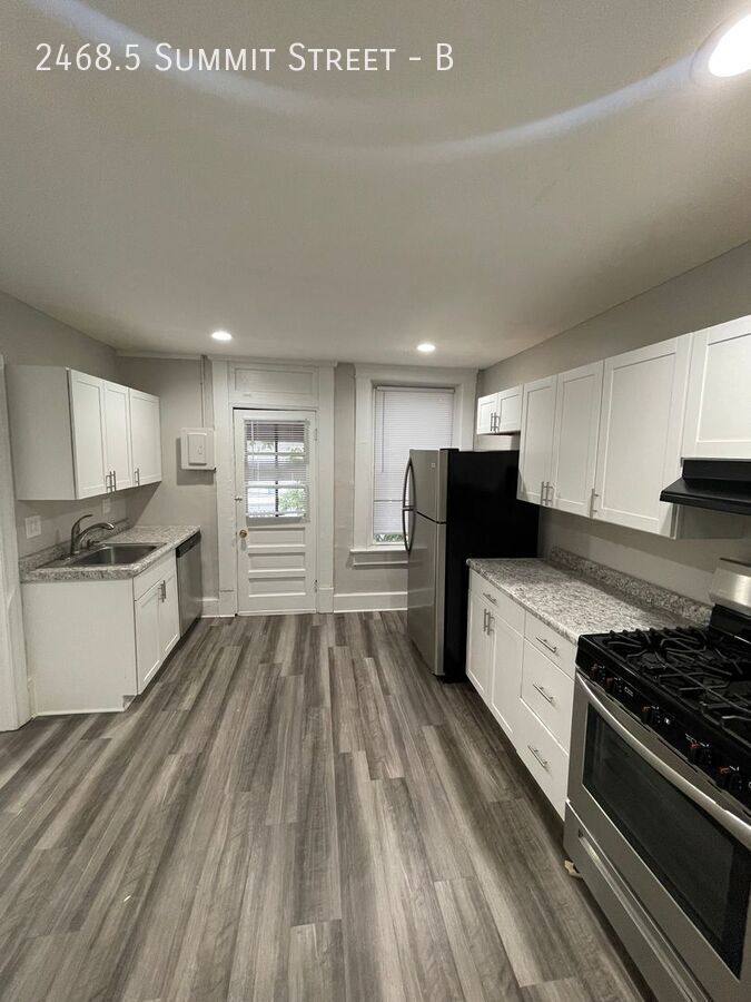 Apartment for rent at 24685 Summit St #B, Columbus, OH 43202
