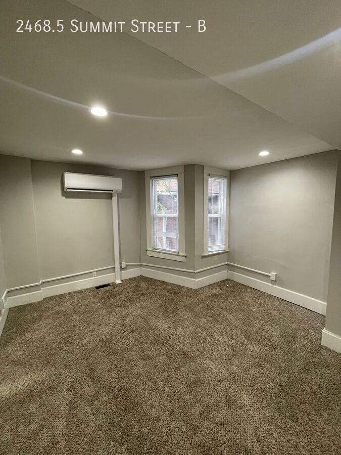 Apartment for rent at 24685 Summit St #B, Columbus, OH 43202