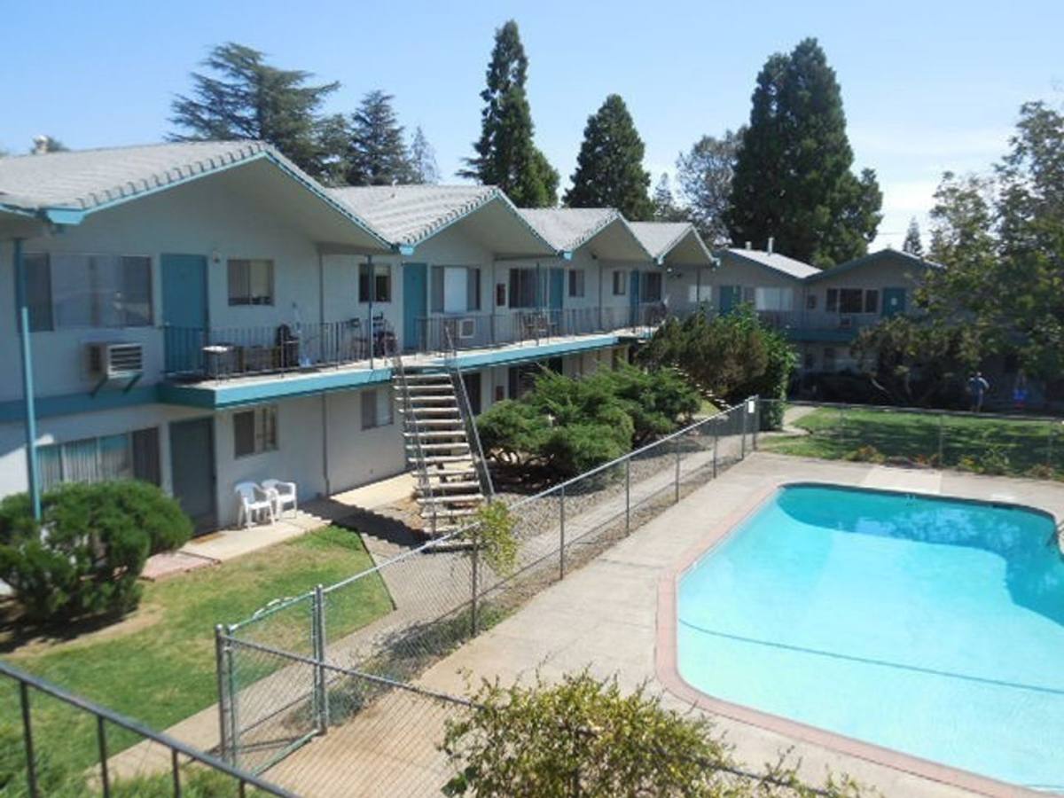 Apartment for rent at 1050, 1070, 1090 Continental St, Redding, CA 96001