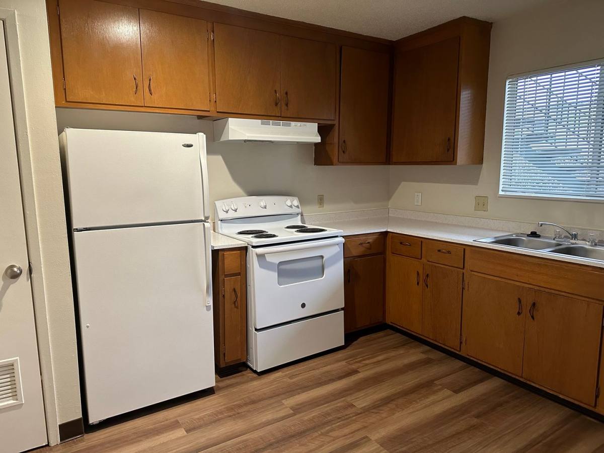 Apartment for rent at 1050, 1070, 1090 Continental St, Redding, CA 96001