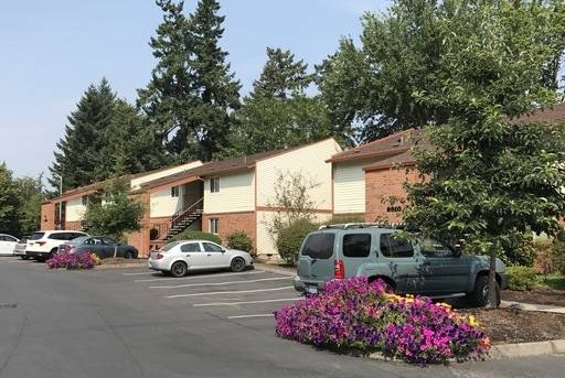 Apartment for rent at 6820 SW Hall Blvd, Beaverton, OR 97008