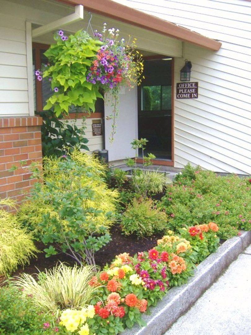 Apartment for rent at 6820 SW Hall Blvd, Beaverton, OR 97008
