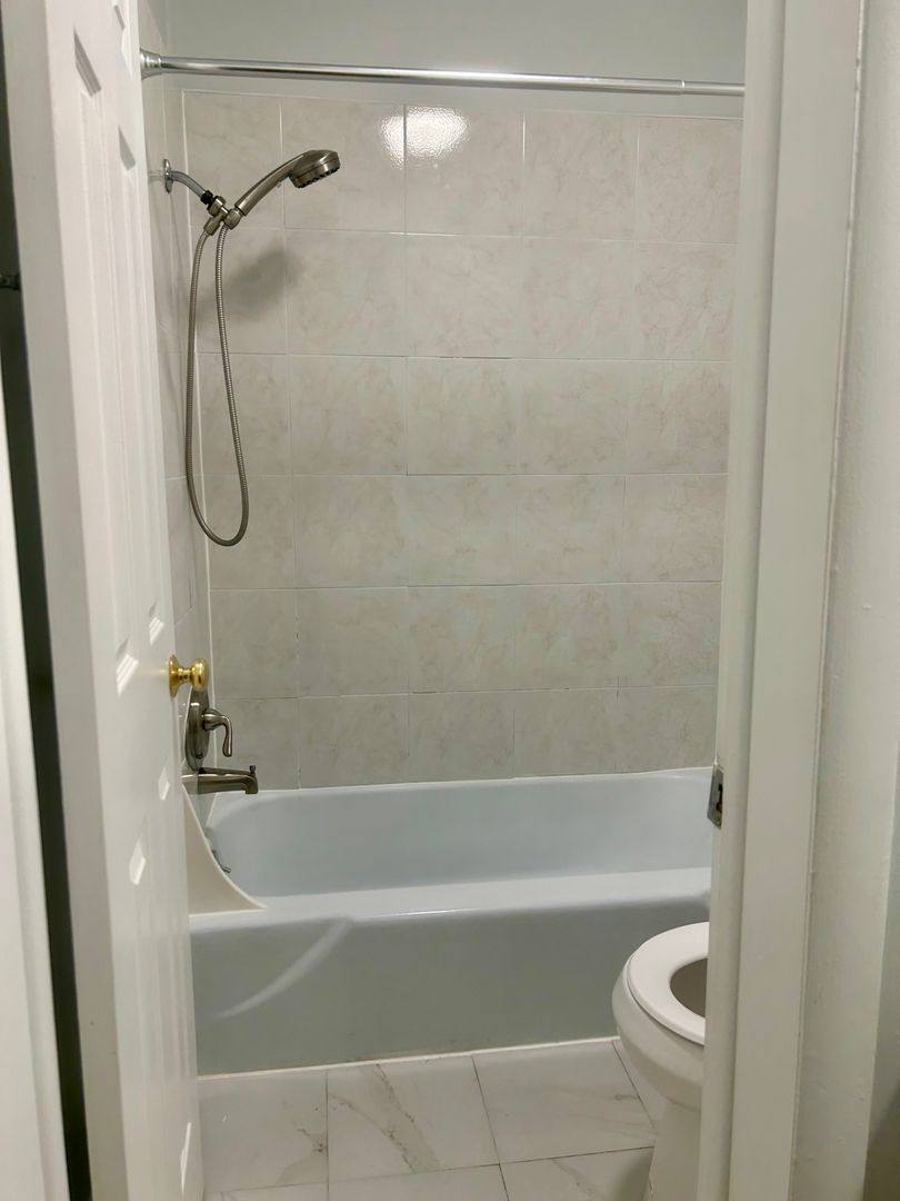 Apartment for rent at 119-125 Perrin St, Ypsilanti, MI 48197